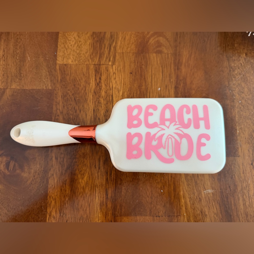 Beach Bride Hair Brush - Pink and White